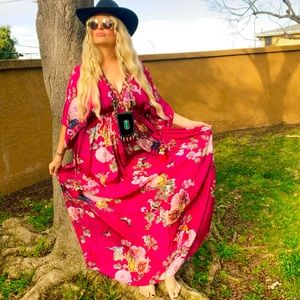 Floral butterfly birds WOW exquisite Kaftan from upscale India boutique $200